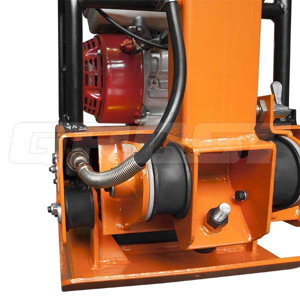 GROST VH 160R  Виброплита реверсивная.