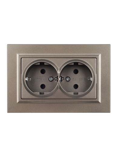 BRITE Розетка 2-местная с заземлением с защитными шторками 16А в сборе РСш12-3-БрШ шампань IEK