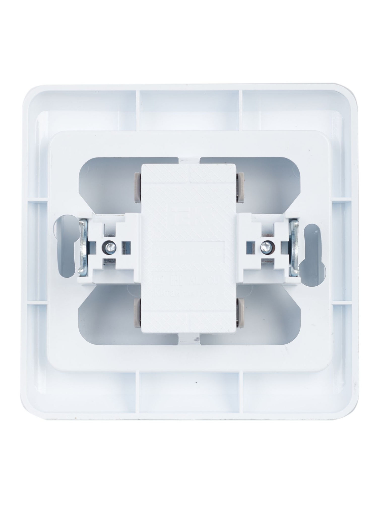 VEGA Выключатель 1-клавишный проходной ВСп10-1-0-ВБ 10А белый IEK