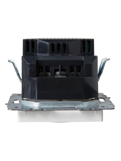 BRITE Розетка 1-местная с заземлением с защитными шторками 16А с USB A+C 18Вт РЮш11-1-БрЖ жемчуг IEK