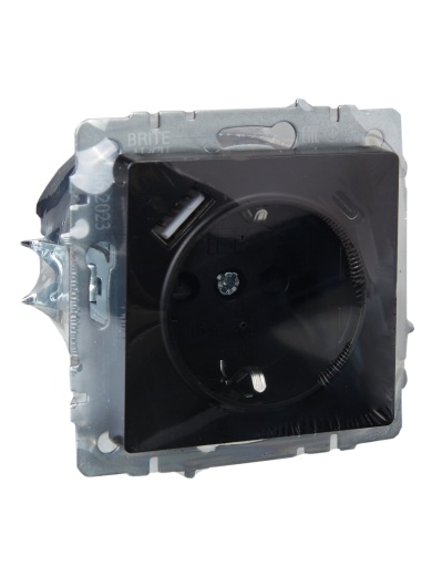 BRITE Розетка 1-местная с заземлением с защитными шторками 16А с USB A+C 18Вт РЮш11-1-БрЧ черный IEK