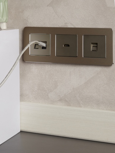 BRITE Розетка компьютерная двойная RJ45 кат.6 РК11-2-БрШ шампань IEK