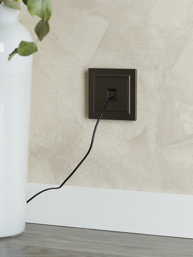 BRITE Розетка компьютерная RJ45 кат.5E РК10-БрТБ темная бронза IEK