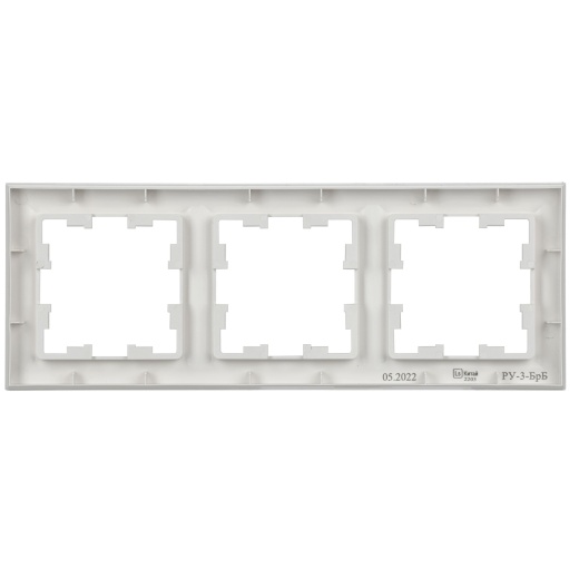 BRITE Рамка 3-местная РУ-3-БрБ белый IEK