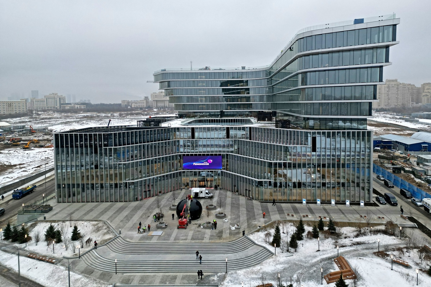 Успешное снабжение инновационного проекта «Кластер Ломоносов»